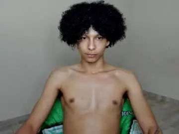 Chaturbate Free Live Porn of cardrey05