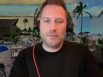 Chaturbate Sex Cam of chris2024x