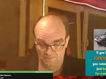 Chaturbate Live Sex Cam of r_2d2_