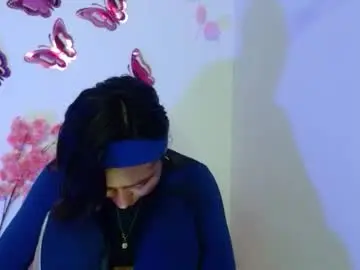 Chaturbate Live Sex Cam of amber__666