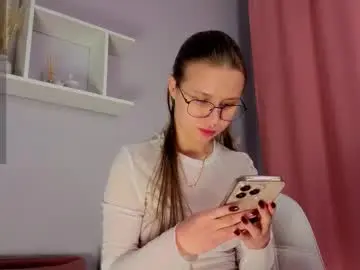 Chaturbate Free Live Porn of emma_clon