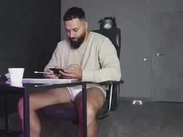 Chaturbate Watch Live Sex Cams of glennmasters