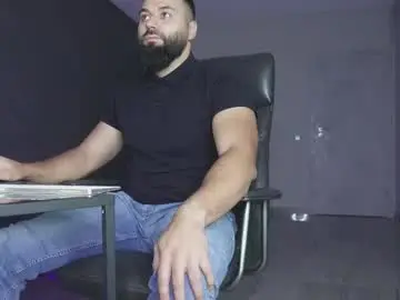 Chaturbate Nude Webcam of glennmasters