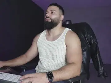 Chaturbate Watch Live Sex Cams of glennmasters