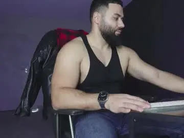 Chaturbate Free Porn Cam of glennmasters