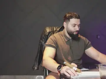 Chaturbate Best live sex cam show of glennmasters