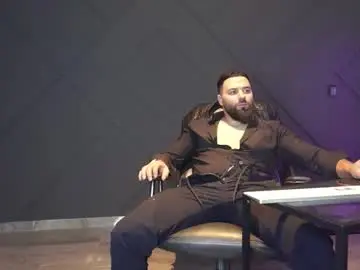 Chaturbate Watch Live Sex Cams of glennmasters