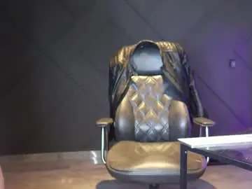 Chaturbate Live Sex Cam of glennmasters