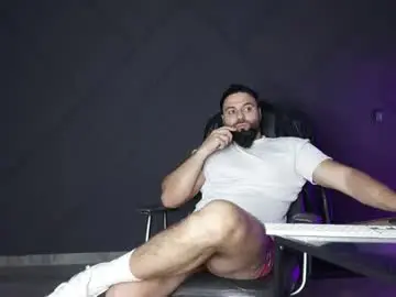 Chaturbate Free Live Porn of glennmasters