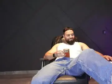 Chaturbate Live Porn of glennmasters