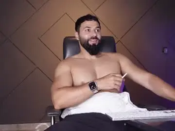 Chaturbate Watch Live Sex Cams of glennmasters