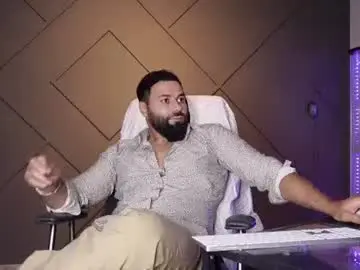 Chaturbate Nude Webcam of glennmasters
