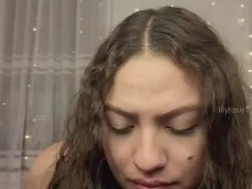 Chaturbate Free Porn Cam of lilyrose1_