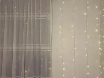 Chaturbate Sex Cam of lilyrose1_