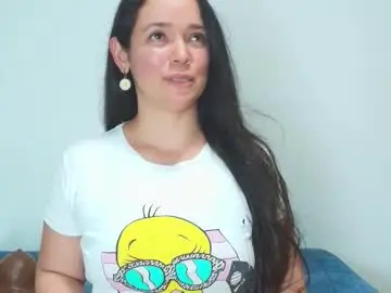 Chaturbate Live Sex Cam of loreen_grey