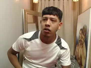 Chaturbate Live Sex of monsoon_the_best