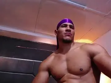 Chaturbate Live Sex of adam_fit19cm