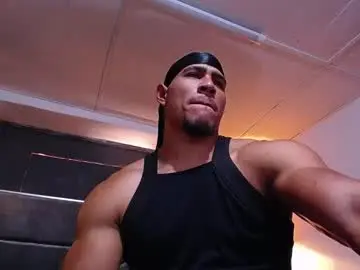 Chaturbate Live Sex Cam of adam_fit19cm