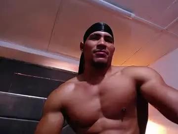 Chaturbate Live Sex Cam of adam_fit19cm