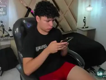 Chaturbate Free Porn Cam of benjamintwink1
