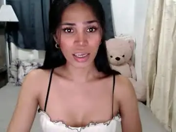 Chaturbate Live Sex Cam of blackbarbiesavanna_23