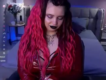 Chaturbate Live Sex of maya_mils