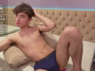 Chaturbate Nude Webcam of richard_steele_hot