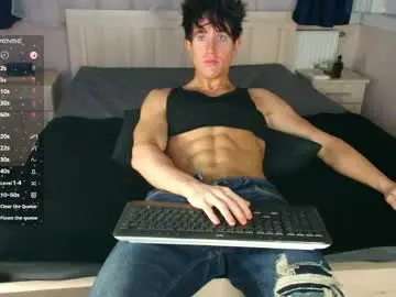 Chaturbate Live Sex Cam of christianlevine_