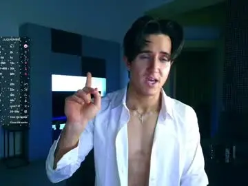 Chaturbate Sex Chat of christianlevine_