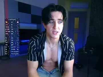Chaturbate Live Sex Cam of christianlevine_
