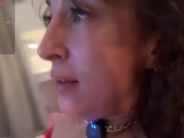 Chaturbate Live Porn of moorekatty