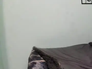 Chaturbate Best live sex cam show of nathaly_love96