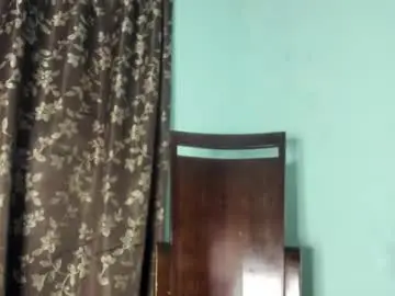 Chaturbate Best live sex cam show of nathaly_love96