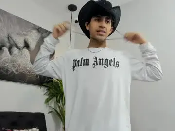 Chaturbate Live Sex of archie_blu