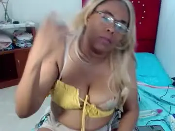 Chaturbate Sex Cam of devorasexy2