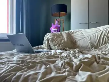 Chaturbate Live Porn of eric_carrotman