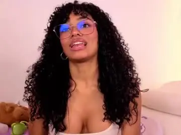 Chaturbate Live Porn of heily_fox