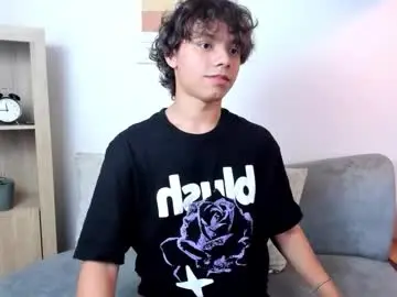 Chaturbate Live Sex of honeymoon_sariel