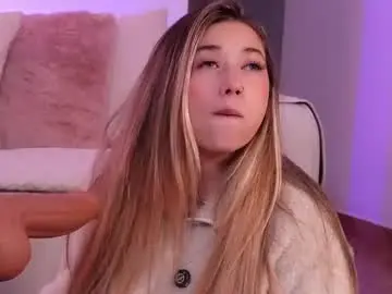 Chaturbate Watch Live Sex Cams of lilith_gray9