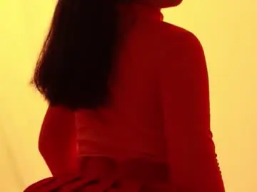 Chaturbate Live Sex Cam of tamyeliot