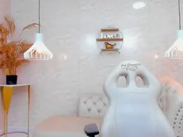 Chaturbate Watch Live Sex Cams of miamaturee