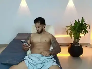 Chaturbate Live Sex of mikethomson01