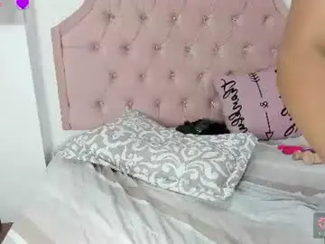 Chaturbate Live Sex Cam of ambar__sweet1