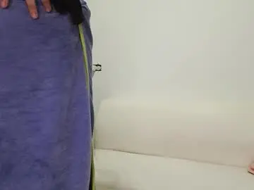 Chaturbate Free Live Porn of bellyjell