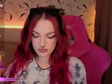 Chaturbate Live Sex Cam of bratziedarsie