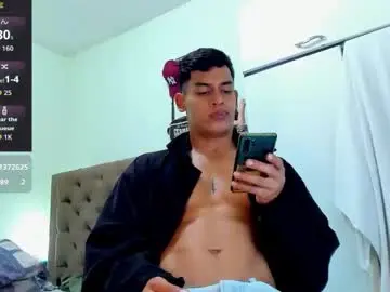 Chaturbate Live Sex Cam of carloshero69