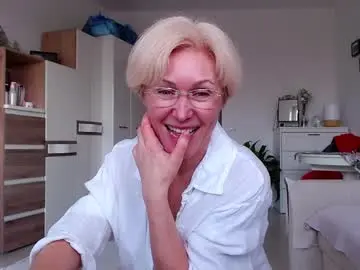 Chaturbate Live Sex Cam of jasmin18v