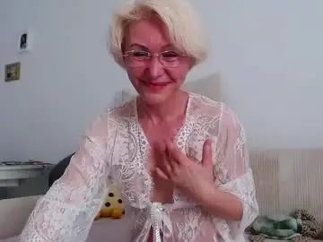 Chaturbate Live Sex Cam of jasmin18v