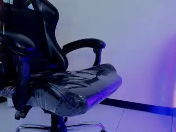 Chaturbate Sex Cam of aria_joness_