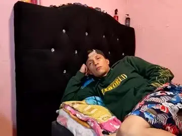 Chaturbate Adult Video Chat of cronos_hot_888